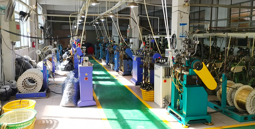 Custom Plastic Buckle Manufacturer