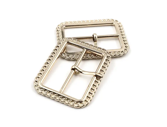 How Does Temperature Affect Belt Buckles Performance?